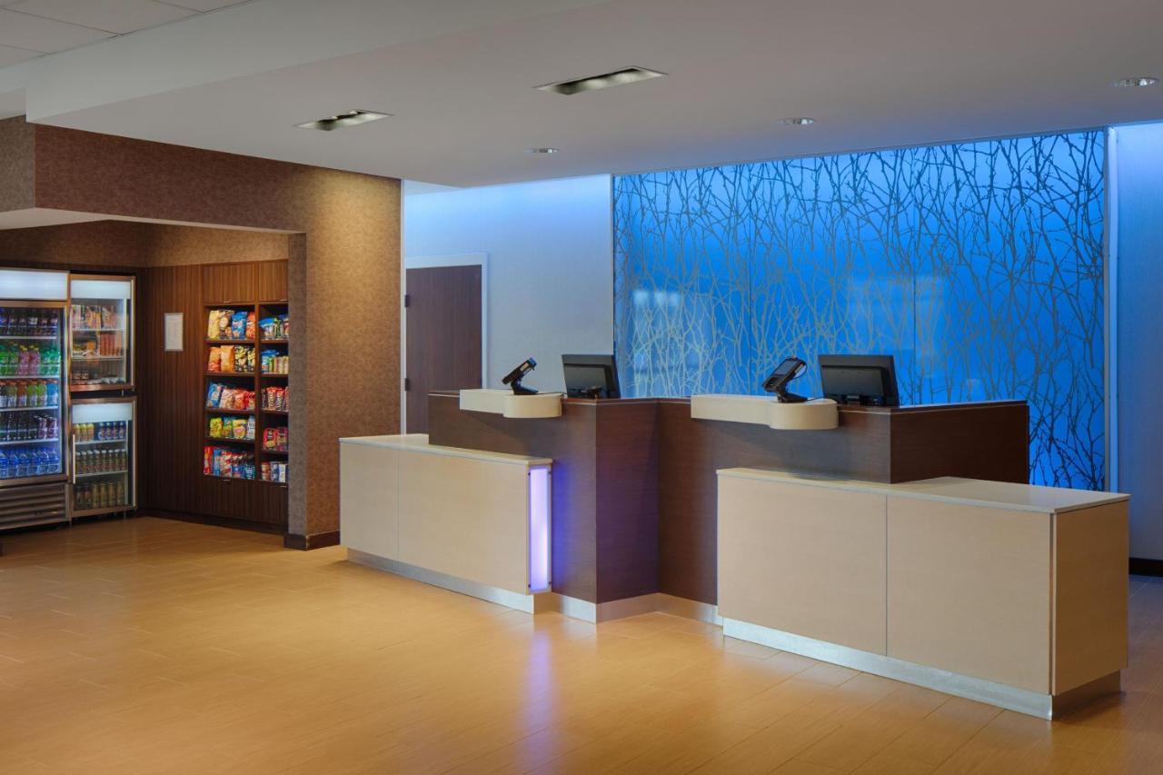 Fairfield & By Marriott Airport Hotel