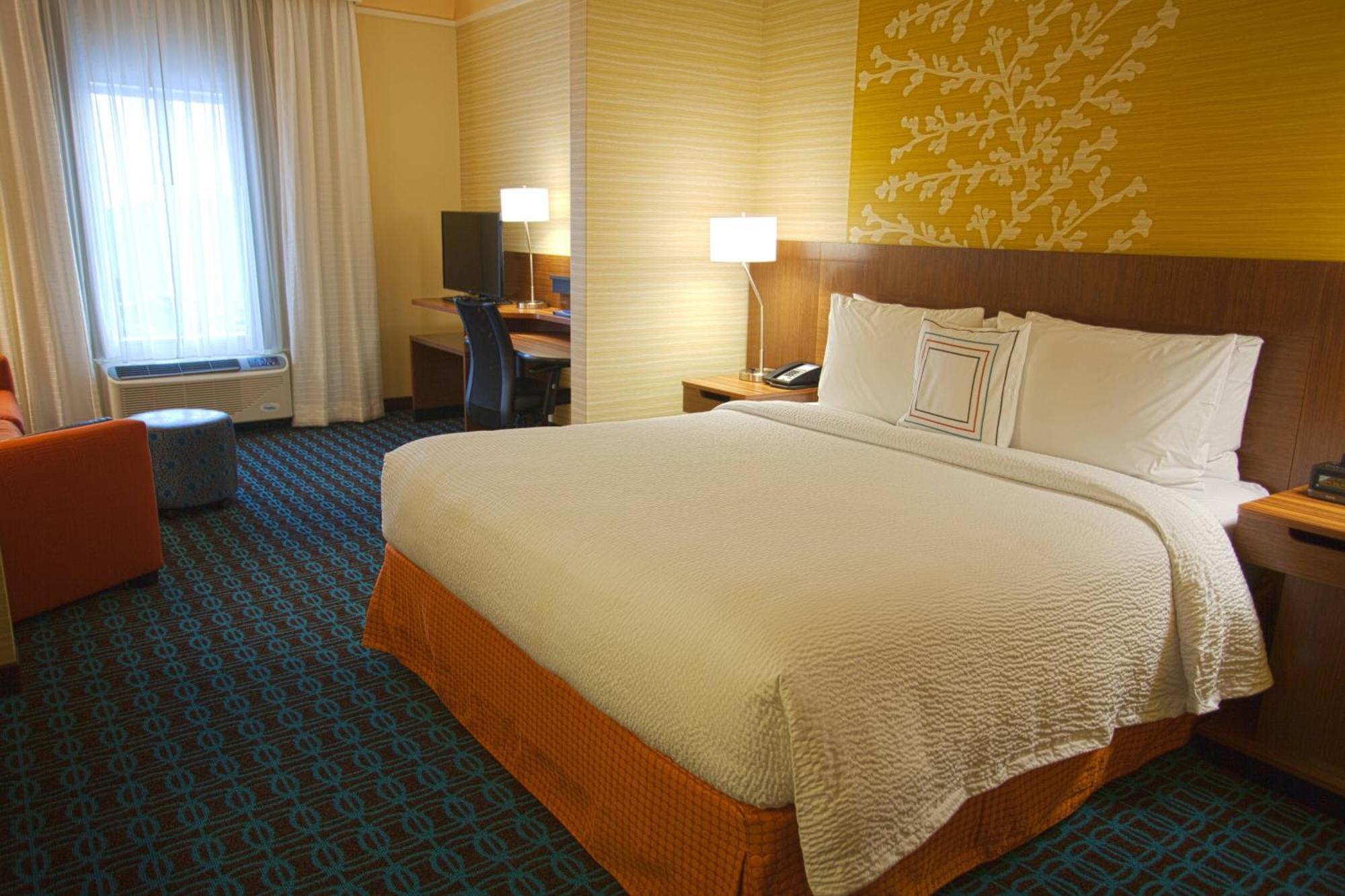Fairfield & By Marriott Airport Hotel